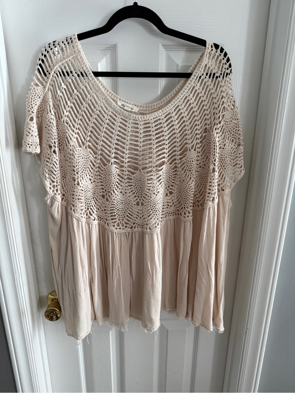 oliv&hali Cream Crochet Knit Top OS